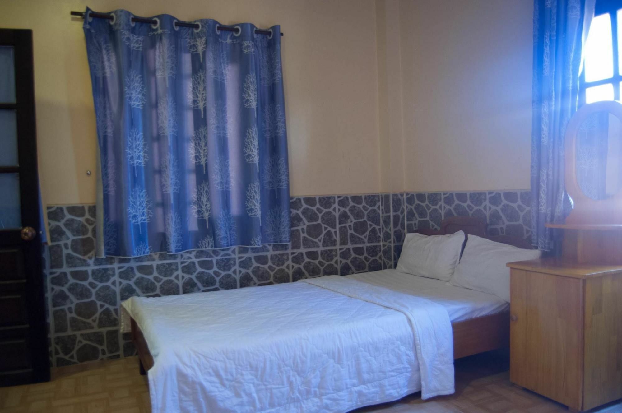 Thien Son Hostel - Giap Bien Mũi Né Kültér fotó